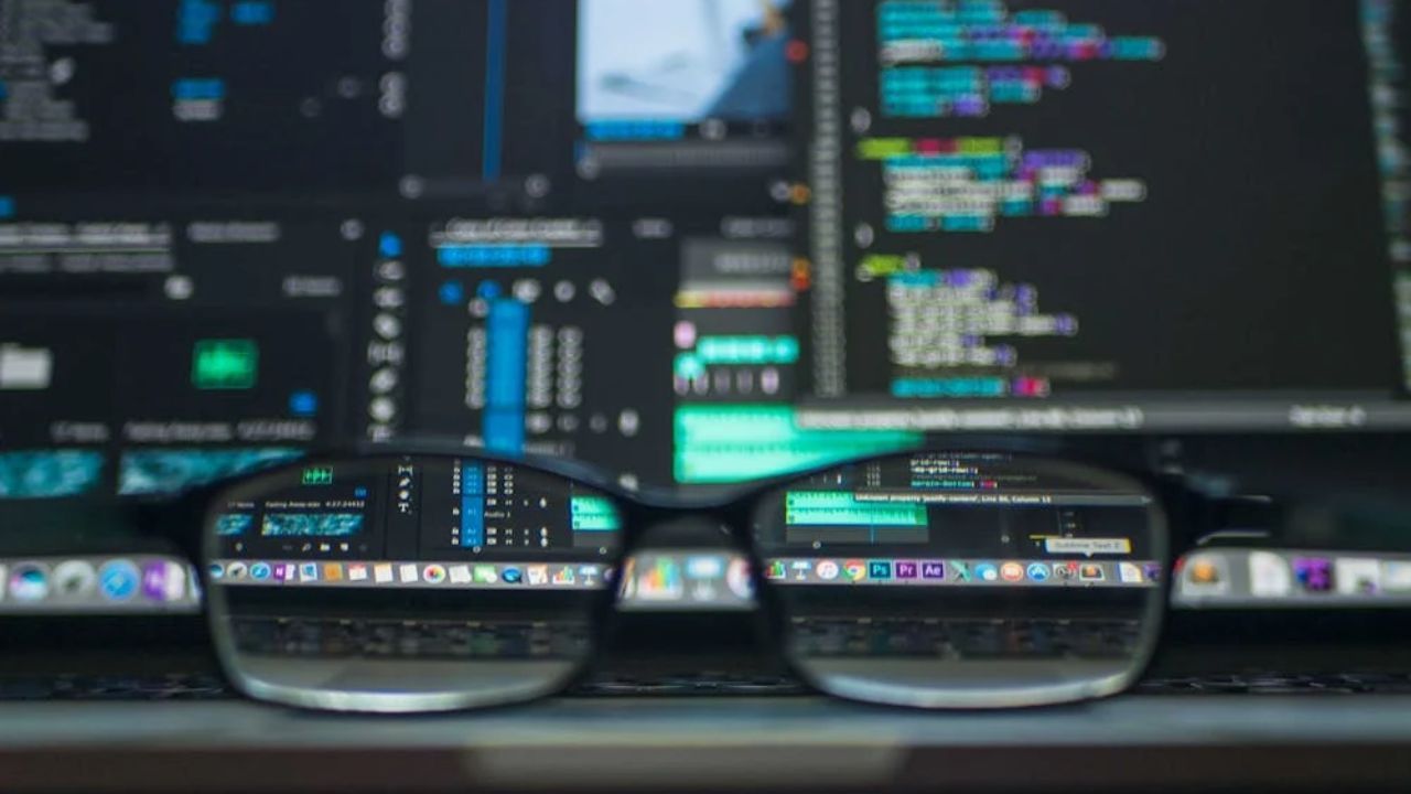 Gaji Data Scientist 2025: Per Jam, Bulan, Proyek, hingga Berdasarkan Industri