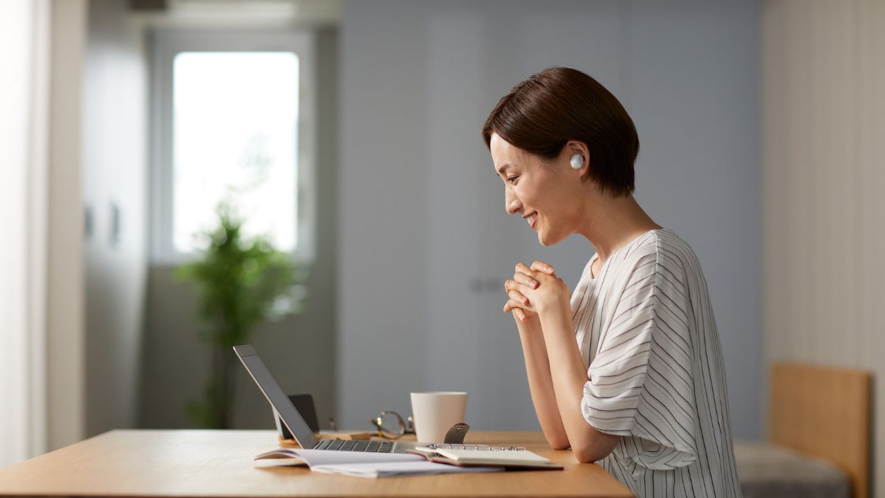 Complete Guide: How to Become a Virtual Assistant for Beginners